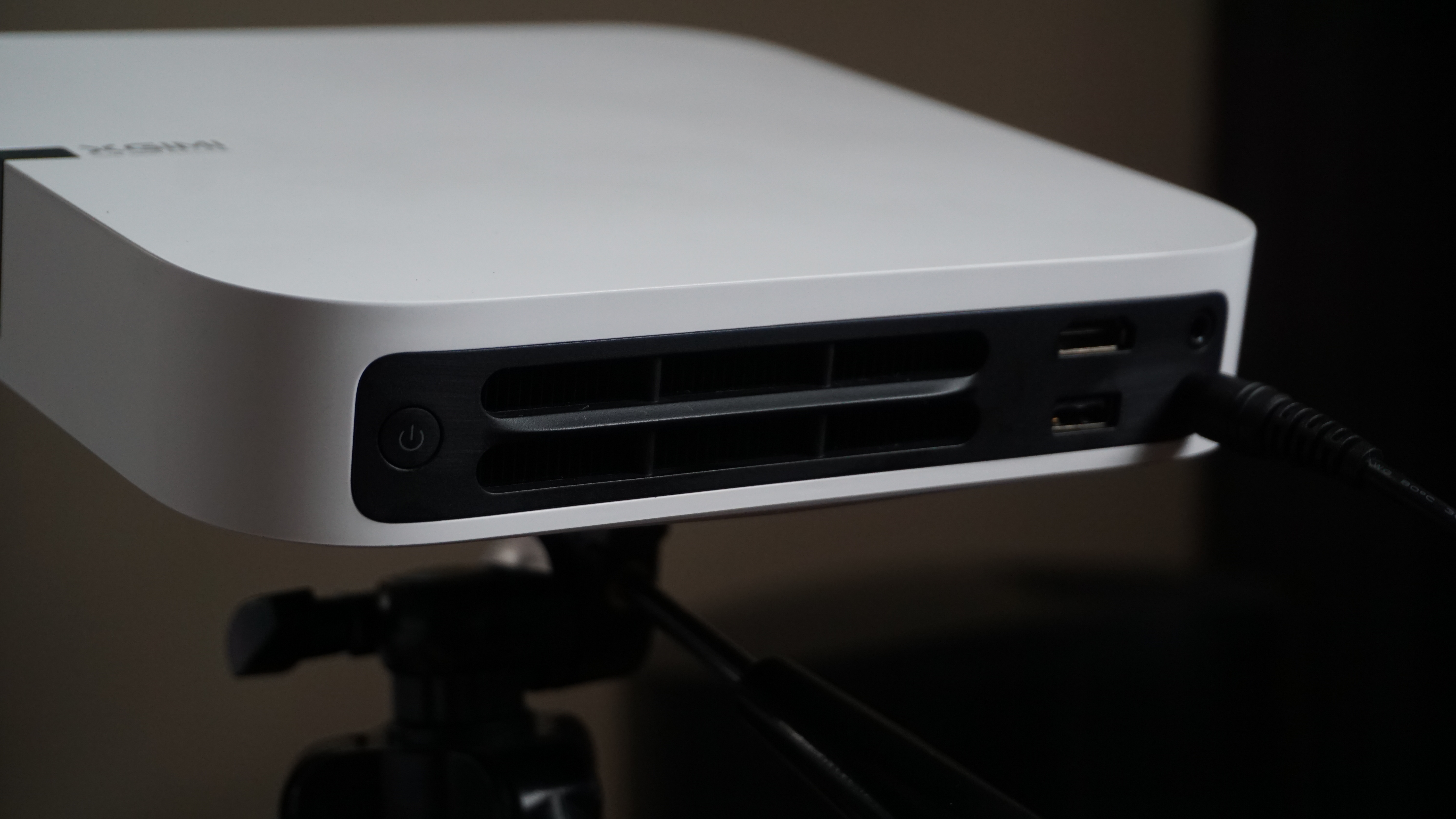 The Xgimi Elfin Mini Projector