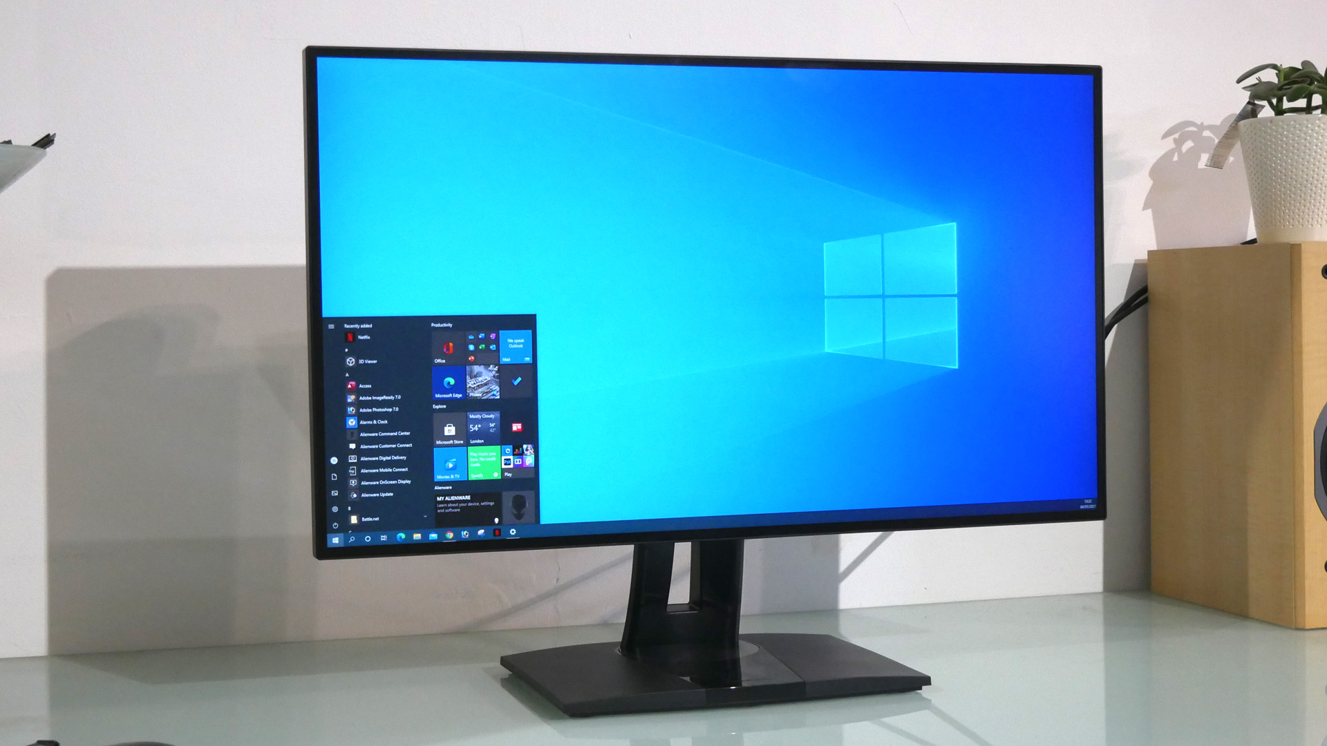 Viewsonic VP2768a Hero