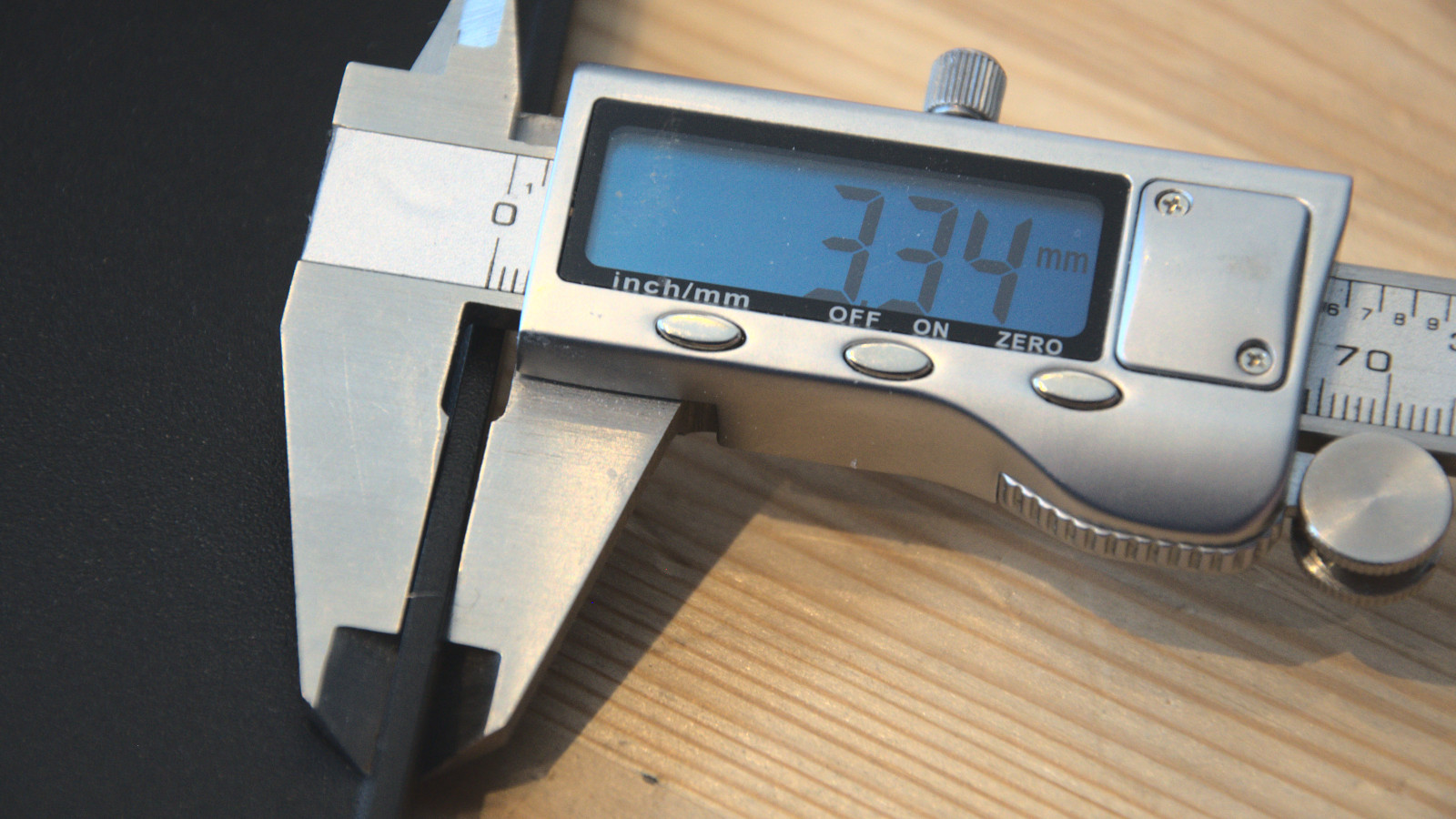 The Boxx Apexx w3 Workstation is made of thick metal