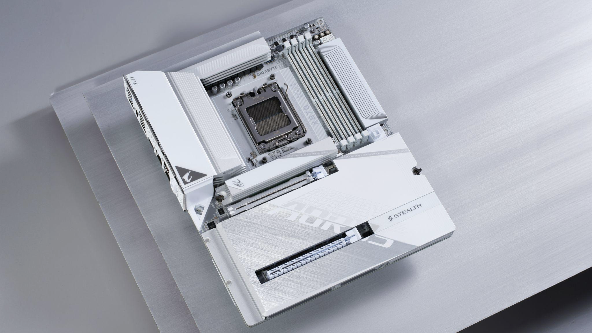Gigabyte Stealth Ice Motherboard