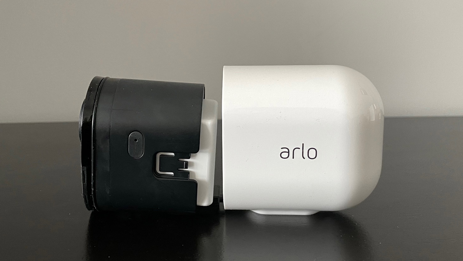 Arlo Ultra 2